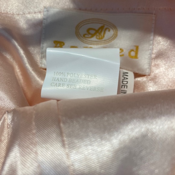 Dress - Picture 4 of 4